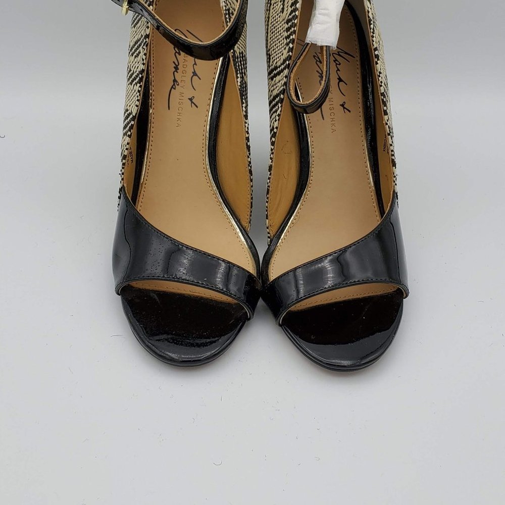 Mark & James by Badgley Mischka Black Patent Leather Wedge Sandal w Woven Heel